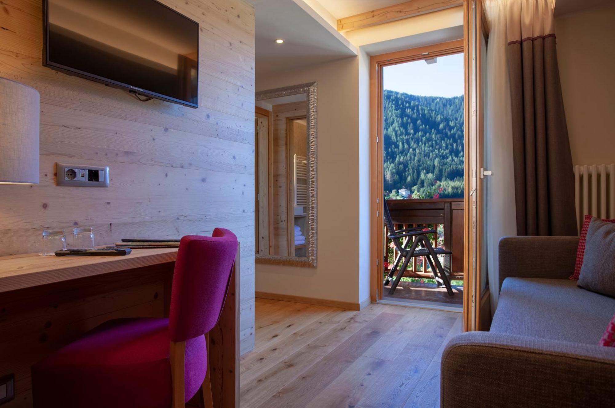 Active Hotel Monte Giner Mezzana  Oda fotoğraf