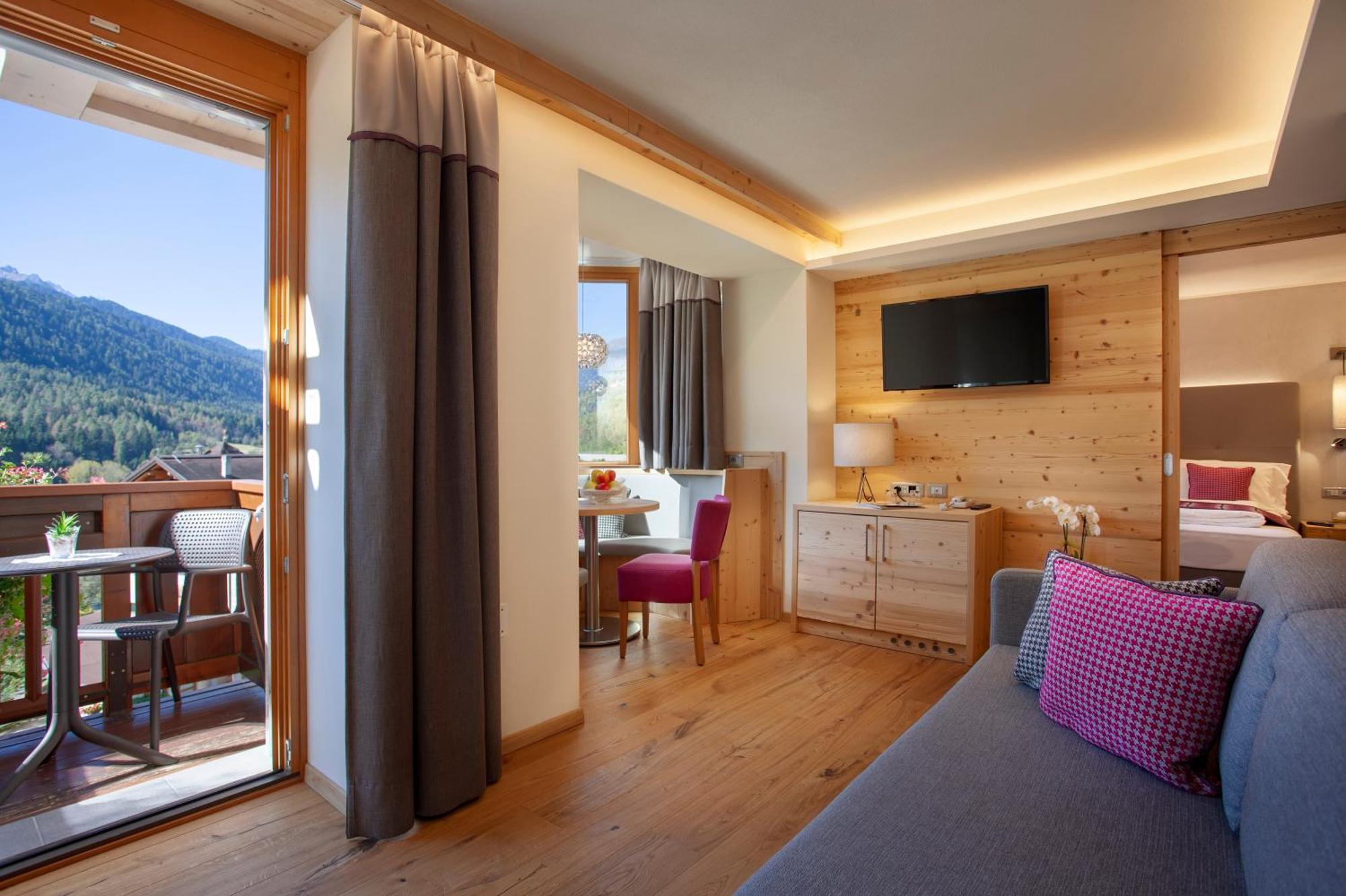 Active Hotel Monte Giner Mezzana  Oda fotoğraf